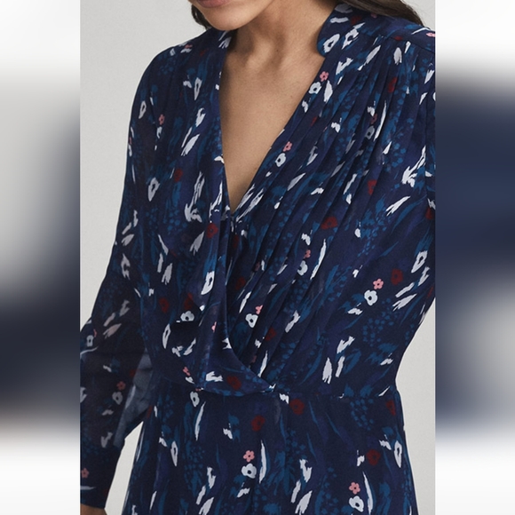 NWT REISS | Maris Long Sleeve Floral Mini Dress - Picture 6 of 9